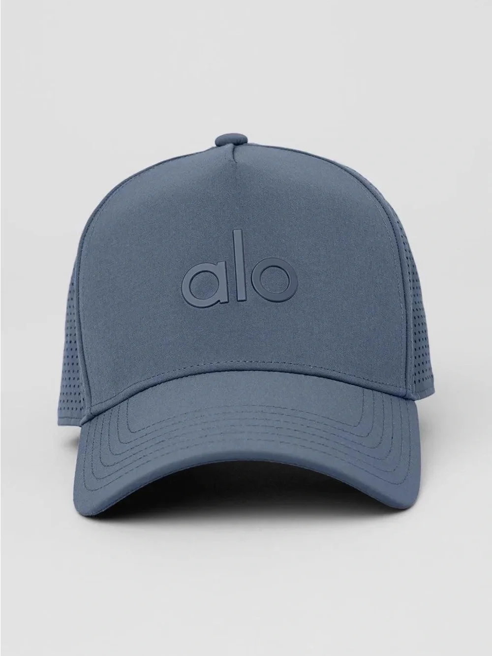 ALO Yoga NWT District trucker hat. Bluestone color.